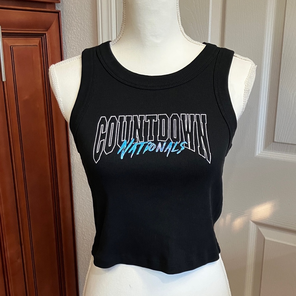 Y2k Black women’s Countdown Nationals organic rib crop top Size:M